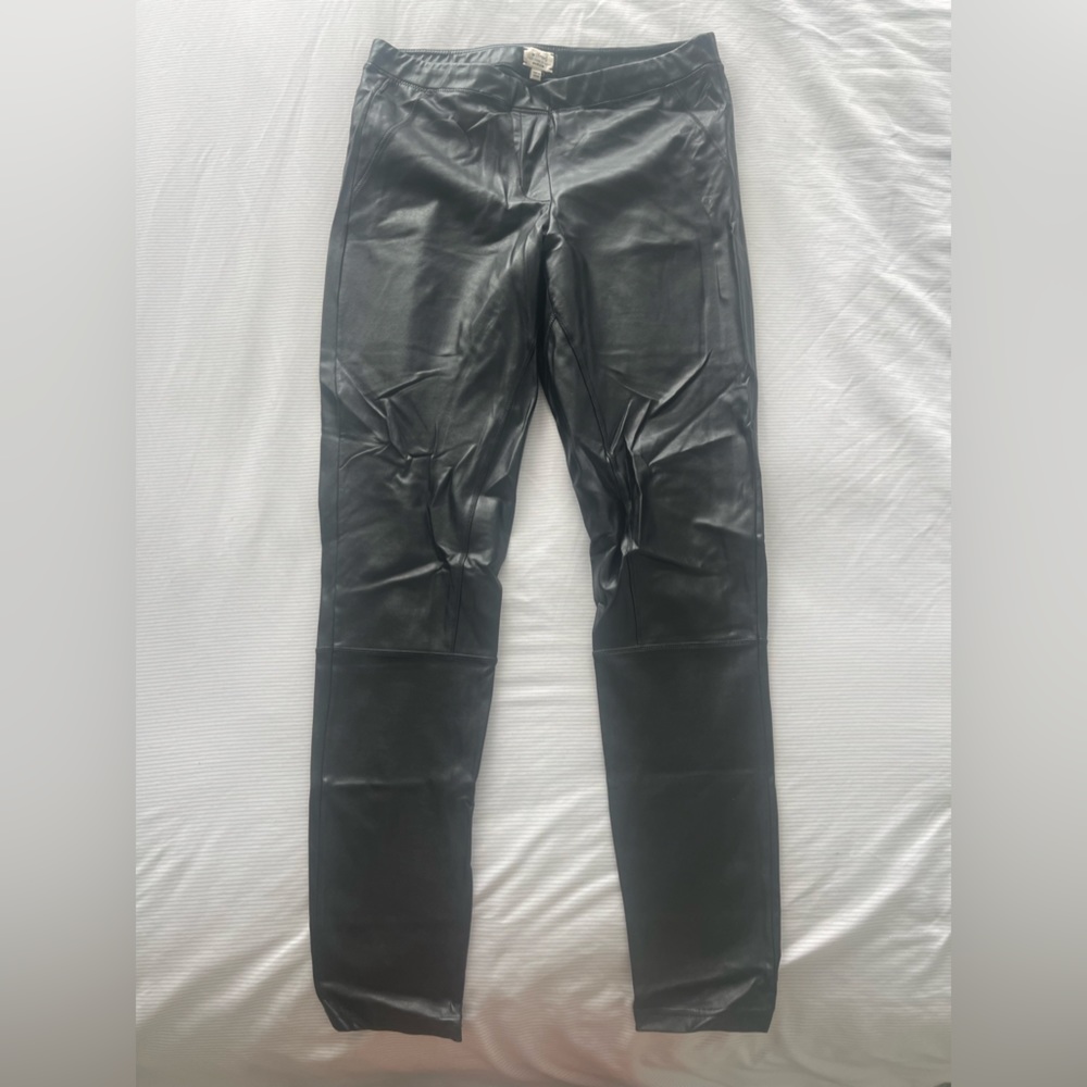 Wilfred vegan leather leggings size M